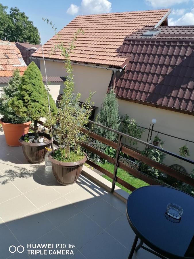 Rasnov Retreat Hotel Exterior foto