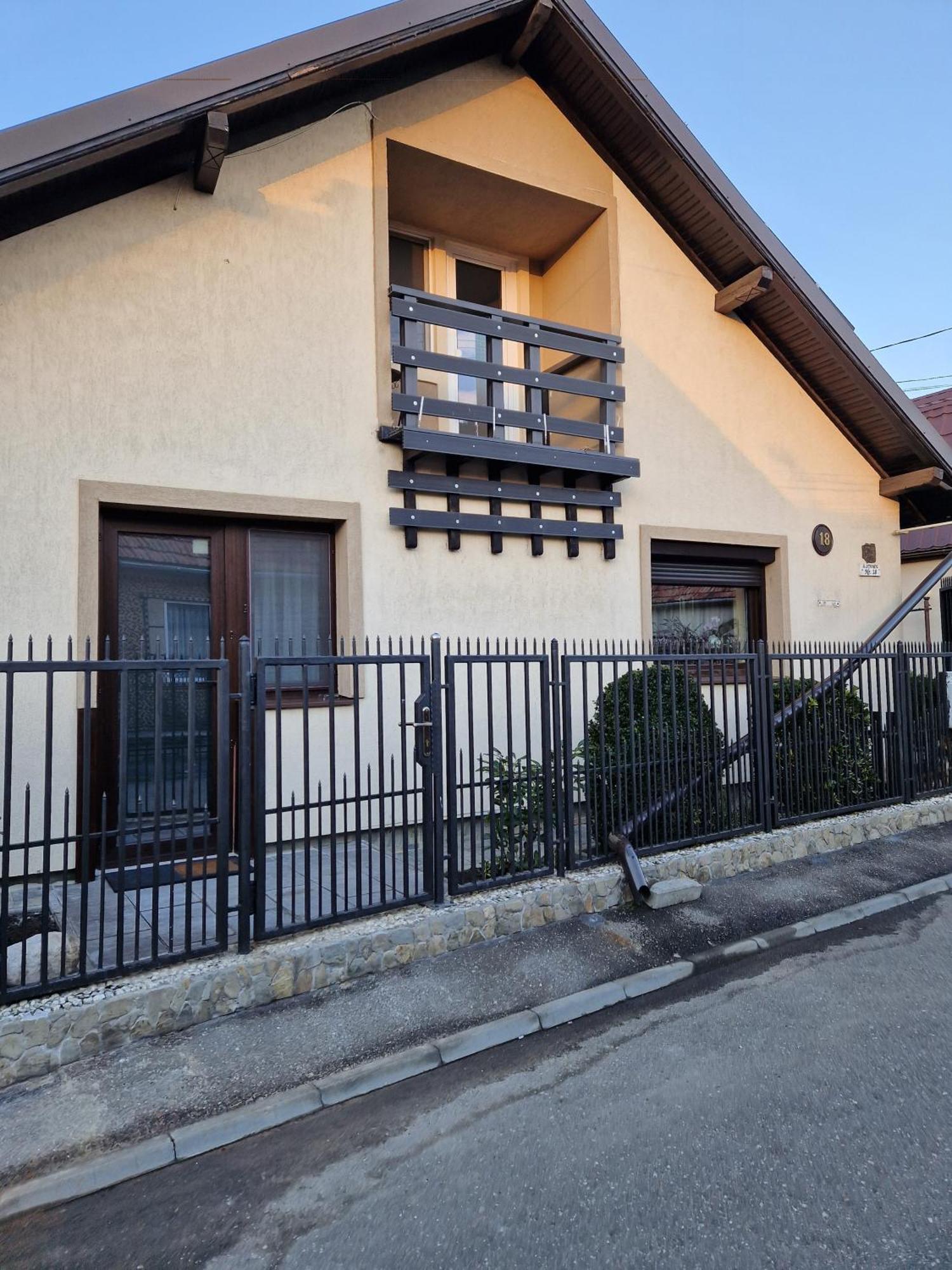 Rasnov Retreat Hotel Exterior foto