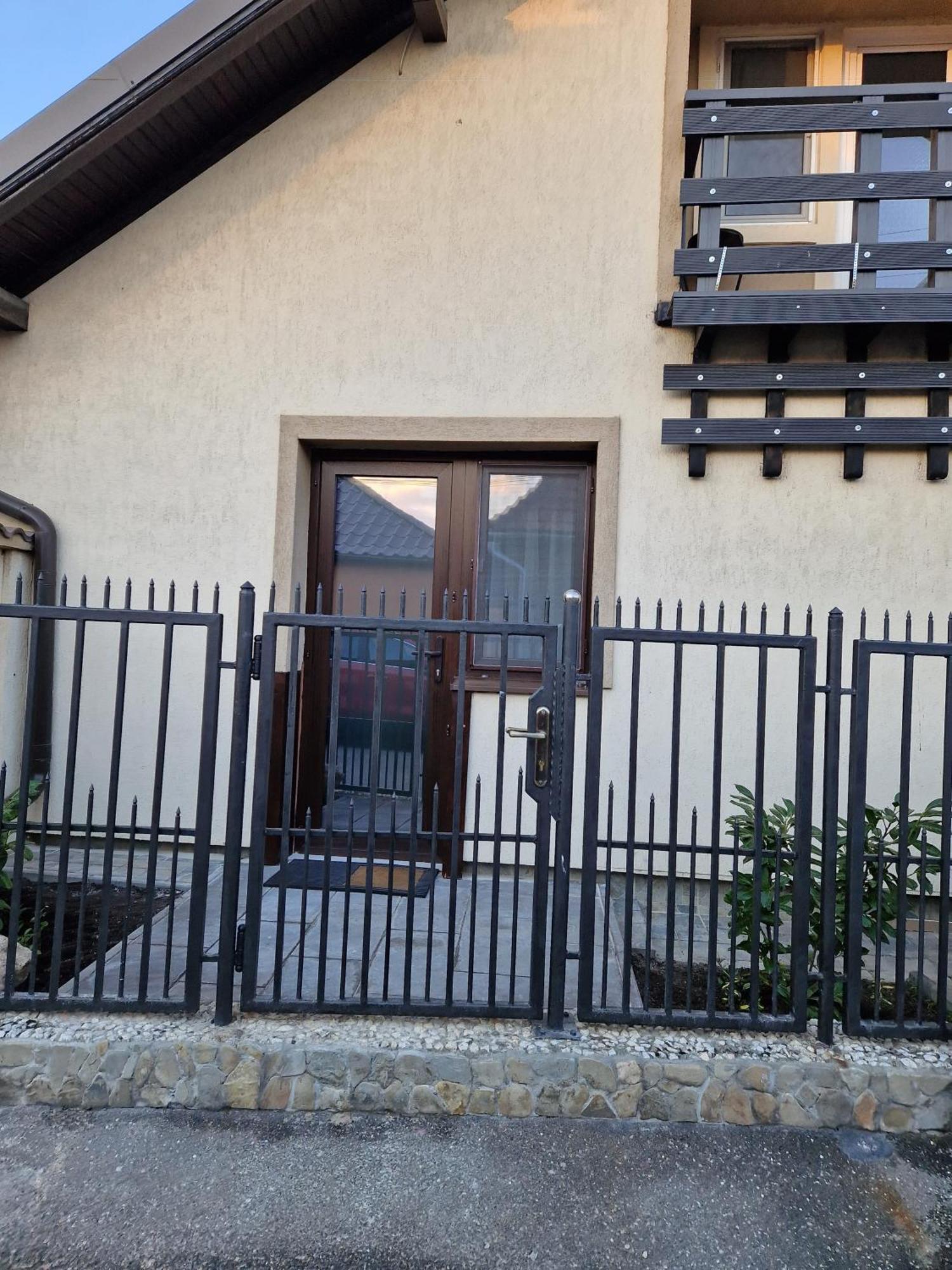 Rasnov Retreat Hotel Exterior foto